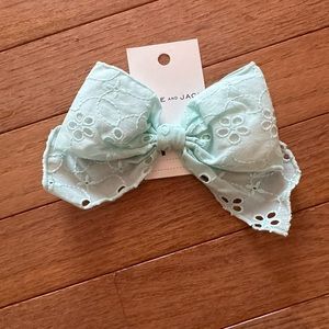 NWT Janie & Jack Eyelet Bow